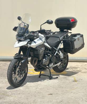 Triumph Tiger 900 GT