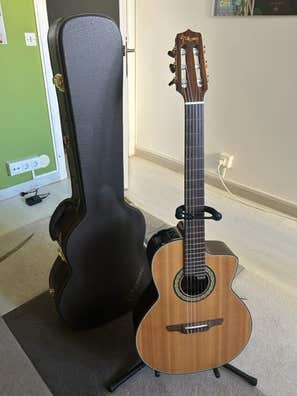 Vendo guitarra takamine Guitarras clásicas de segunda | Milanuncios