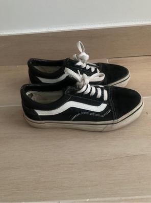 Vans shop negras tachuelas