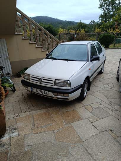 Volkswagen - Vento