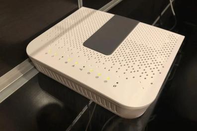 Conjunto de Router y ONT para Fibra de segunda mano por 20 EUR en