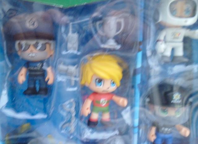 Milanuncios Caja con 10 Pinypon action mas 20