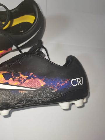 - Zapatillas CR7