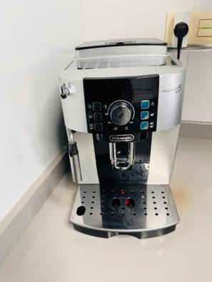  DeLonghi ESAM3300 Magnifica súperautomática cafetera/Espresso :  Hogar y Cocina