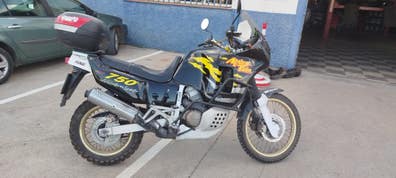 Honda - XRV 750 AFRICA TWIN