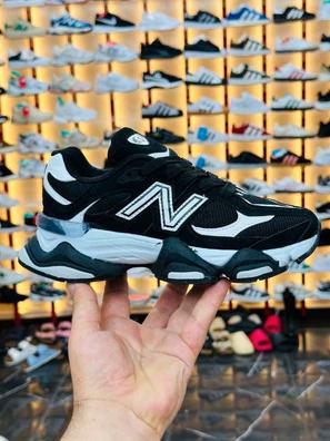 Zapatillas contrareembolso de segunda mano para hombre Milanuncios