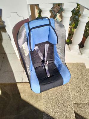 Mochilas portabebés, sillas de coche para niños pequeños y elevadores para  niños más mayores