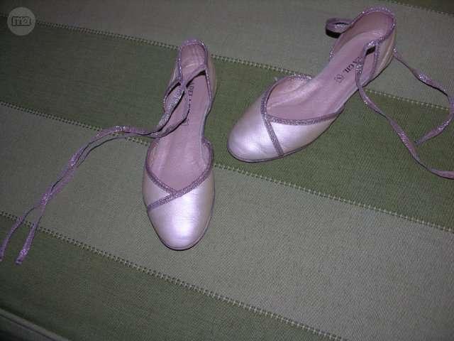 Bailarinas doradas online piel