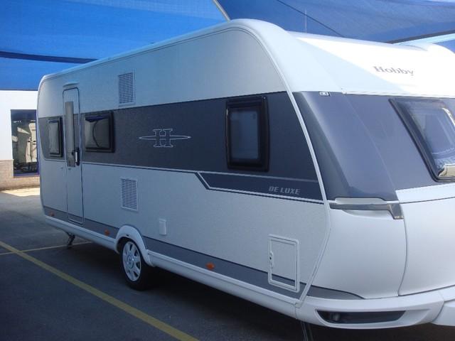 Milanuncios CARAVANA HOBBY DE LUXE 560 KMF