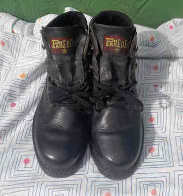 Chaussures De Randonnée KAMET Botas De Montaña – Taille 40 – État Comme Neuves