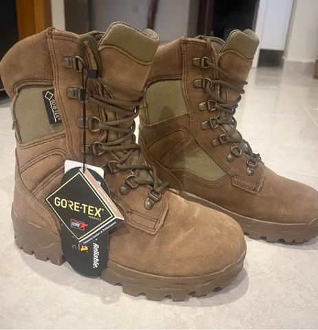 Botas aridas 2024 goretex