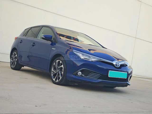 Milanuncios - TOYOTA Auris 1.8 140H Hybrid Active
