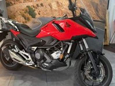 HONDA NC 750 X DCT