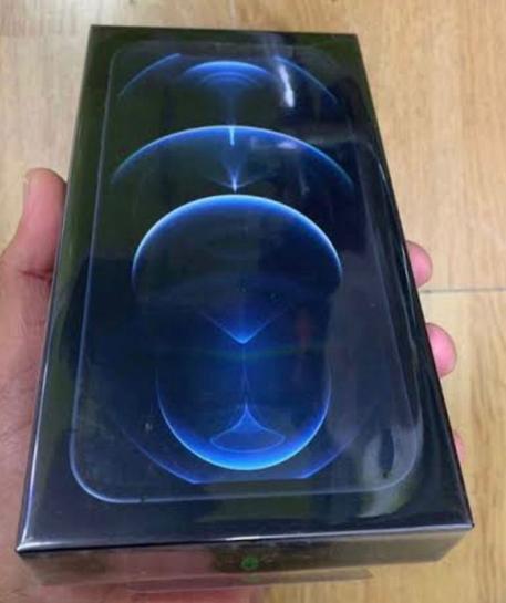IPHONE 12 PRO MAX CON 512GB NUEVO