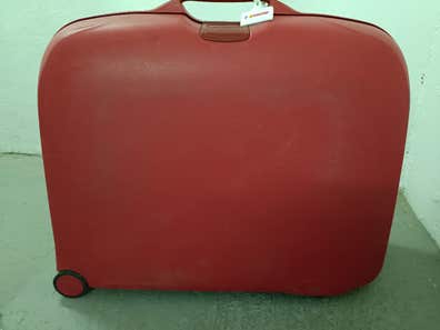 Maletas, bolsas de mano baratas en | Milanuncios