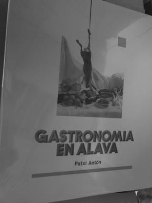 trilogia La Vecina Rubia de segunda mano por 35 EUR en Vitoria-Gasteiz en  WALLAPOP