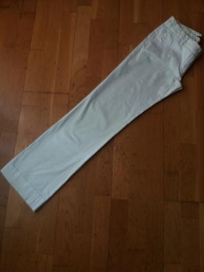 Pantalones de campana online blancos zara