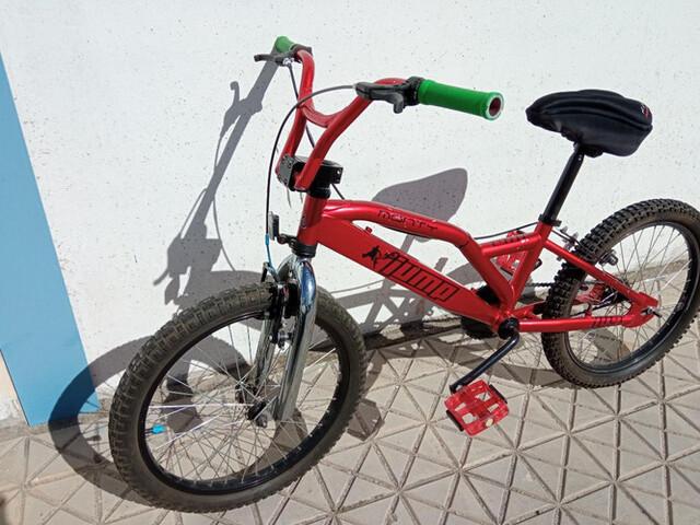 Bicicleta discount de acrobacia