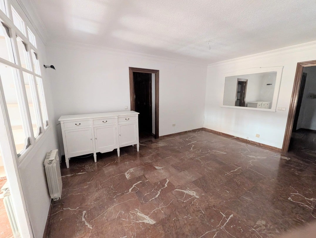 Fotografía del inmueble reportado: 950 €/mes — Granada, Granada