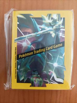 Varias fundas de cartas oficiales de Pokémon (paquete de 65 en) -  descuentos en
