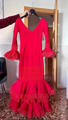 Tienda de telas y mercería online, especialistas en  telas para trajes y vestidos rocieros y flamencos.
