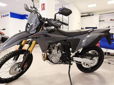 SUZUKI DR-Z4S Versión 2026