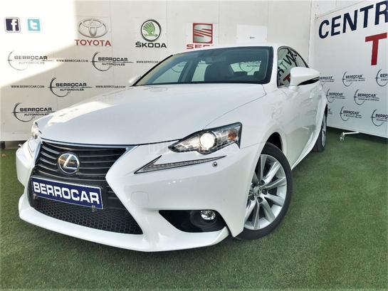 LEXUS - IS 300H EXECUTIVE TECNO  NAVIBOX