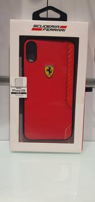 Forro/ Funda Ferrari logo amarillo silicon Rojo iPhone Xr