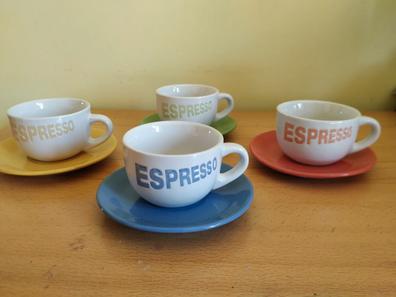 Taza de café con plato, porcelana y filo dorado ¡ideal para espresso!.