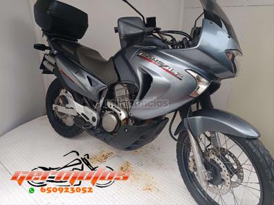 MOTOCICLETA HONDA modelo XL650V TRANSALP Especificaciones tecnicas