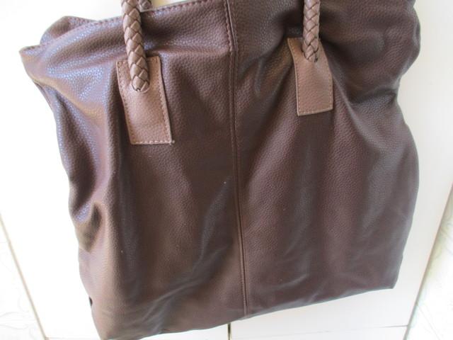 Bolso grande online stradivarius