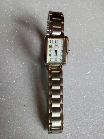 Milanuncios Reloj q q quartz mujer