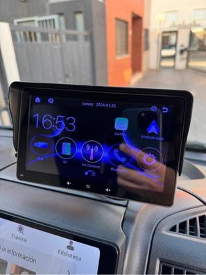 El gadget multifunción para escuchar música en el coche sin instalar nada
