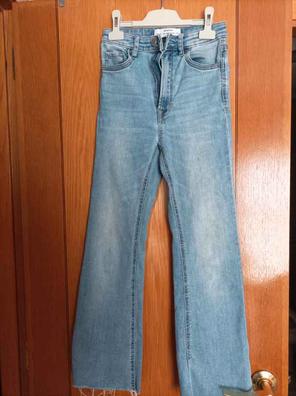 Pantalón vaquero mujer Stradivarius de segunda mano por 12 EUR en Gandía en  WALLAPOP