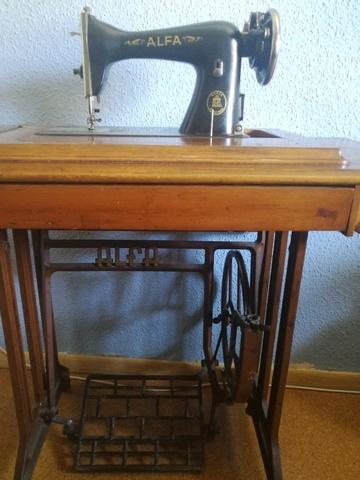 Milanuncios - Maquina de coser alfa 482 vintage