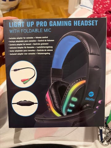 Milanuncios - Auriculares Gaming iWotto LED RGB