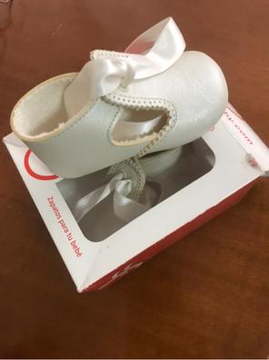 Distinguir Restricción sombra Zapatos bautizo Ropa, artículos y muebles de bebé de segunda mano |  Milanuncios