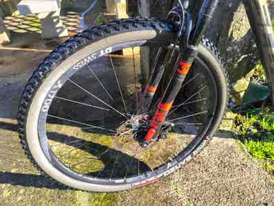 Bicicleta carbono de segunda mano en Pontevedra Provincia