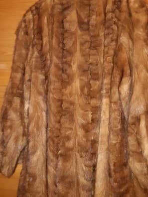 Abrigo vison Abrigos y mujer de segunda mano en Madrid | Milanuncios