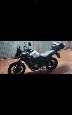 Suzuki V Strom