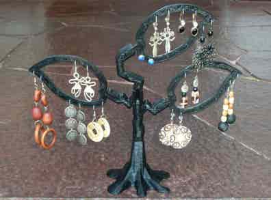 Joyas y bisutería de mano barata en Aranda Duero |