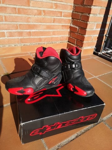 Milanuncios moto alpinestars chica