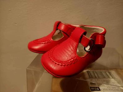calzado de niña de segunda mano baratos en Oviedo | Milanuncios