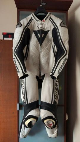 Cuero Dainese Mono Dainese Mujer Segunda Mano Milanuncios Yamaha