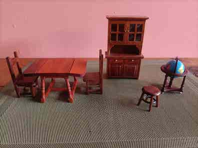 Mesa Miniatura Para Casa De Muñecas - Accesorio Decorativo De Madera, Escala 1:12, Para Maquetas Y Escenarios