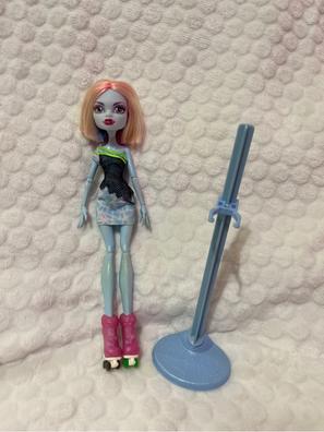 Muñecas parecidas a discount las monster high