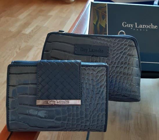 - [NUEVO] Guy Laroche Cartera y