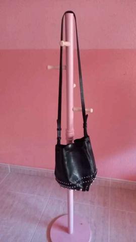 Bolso negro zara online tachuelas