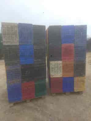 cajas plastico en Córdoba: Traspasos, mobiliario, maquinaria,... |