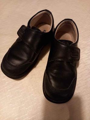 Zapatos y calzado de niños de segunda mano baratos en Alicante Provincia